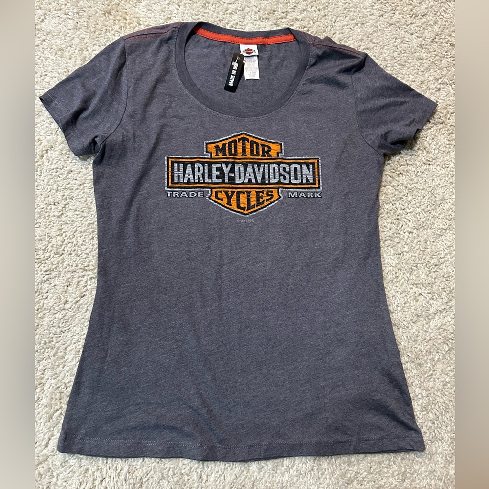 Harley Davidson T-Shirt Womens Large SS Gray Made USA Glitter
Johnstown PA
